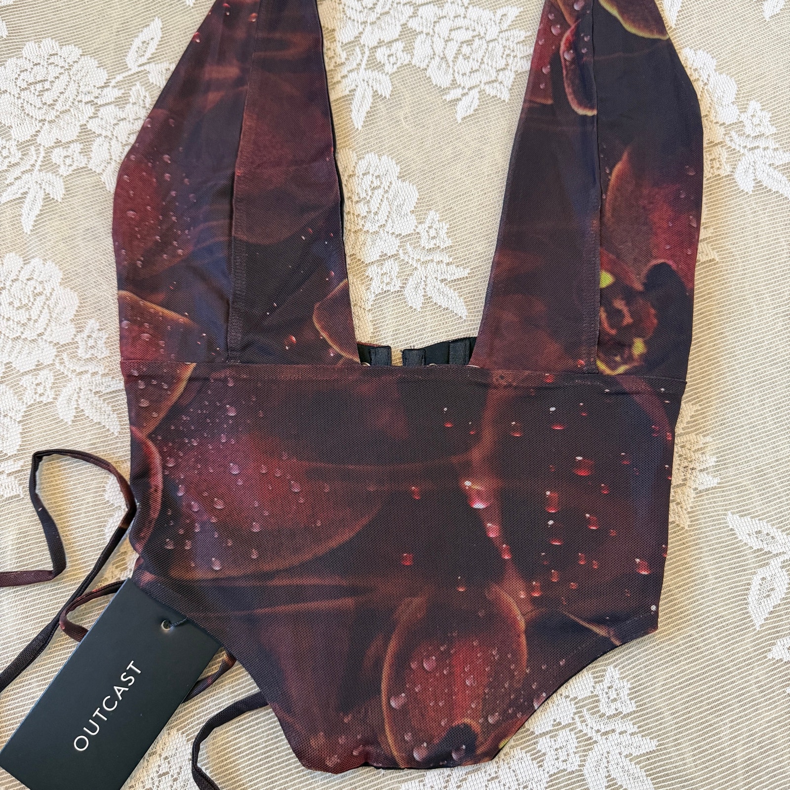 Outcast Eliza Muse Halter Crop Top Size L Nwt — image 2 of 4